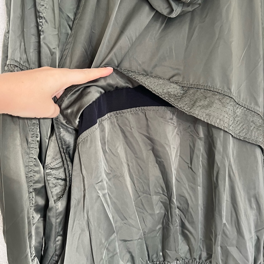 🖤 CLOSET CLEAR OUT 🖤 Free People Movement w/ Tuck Away Hoodie Bomber Jacket - Picture 6 of 7